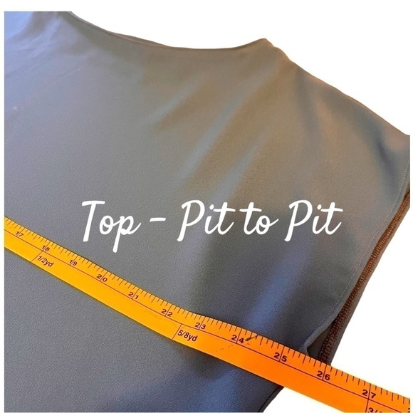 Co-ord Set: Hand Crafted Two-Piece Wide Leg Pant Suit - Picture 10 of 16